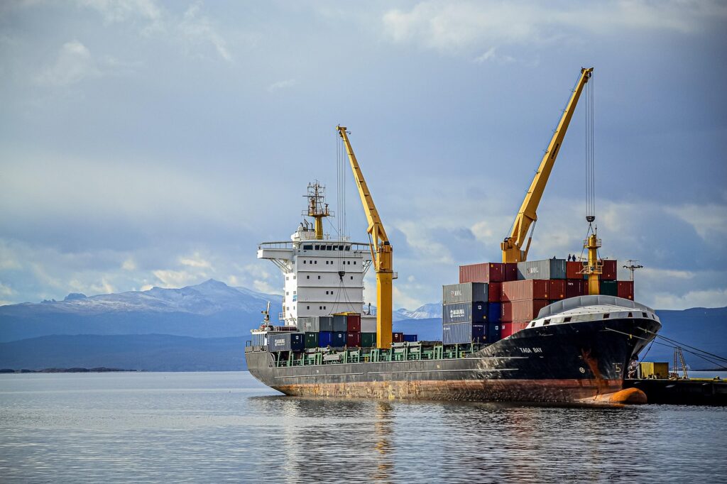 ship, cranes, loading, dock, port, pier, machinery, heavy machinery, cargo, nature, cargo ship, shipping, shipping industry, freight, freight transport, freight ship, sea, ocean, water, travel, voyage, argentina, transport, transportation, infrastructure
